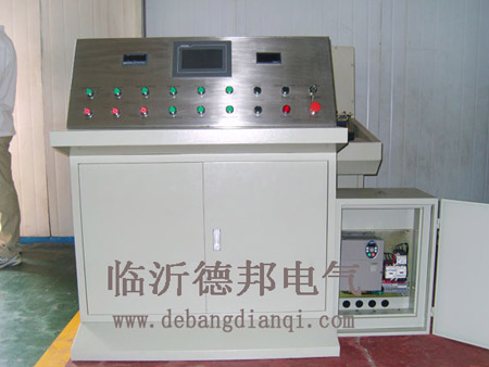 PLC、觸摸屏控制系統(tǒng)210